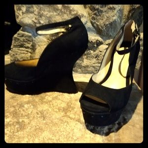 Gianni Bini Black Suede ankle strap wedges